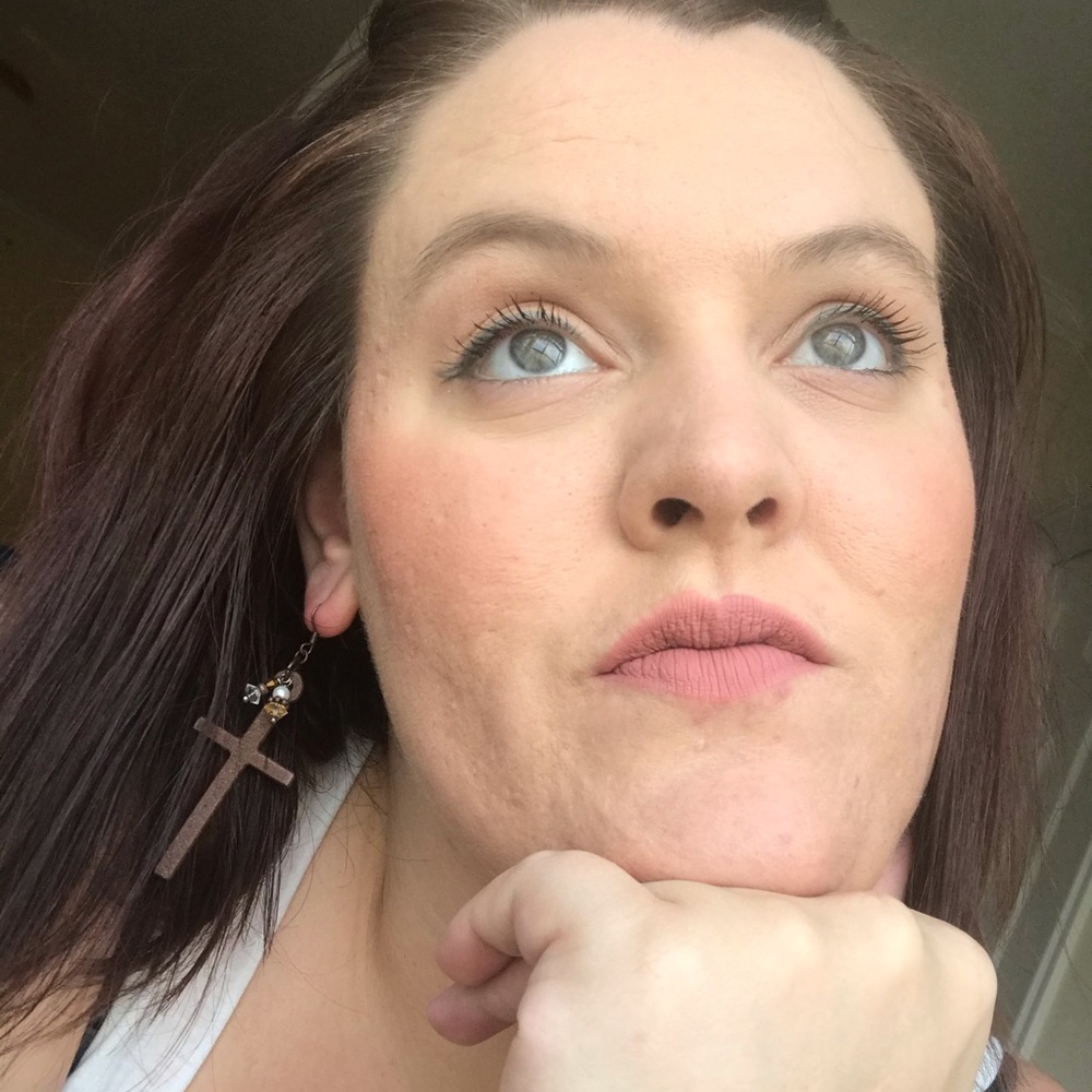 Meet your Posher, Brenna
